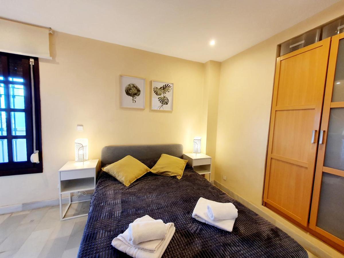Cozy Apartment On The Beach Sitio de Calahonda Exterior foto