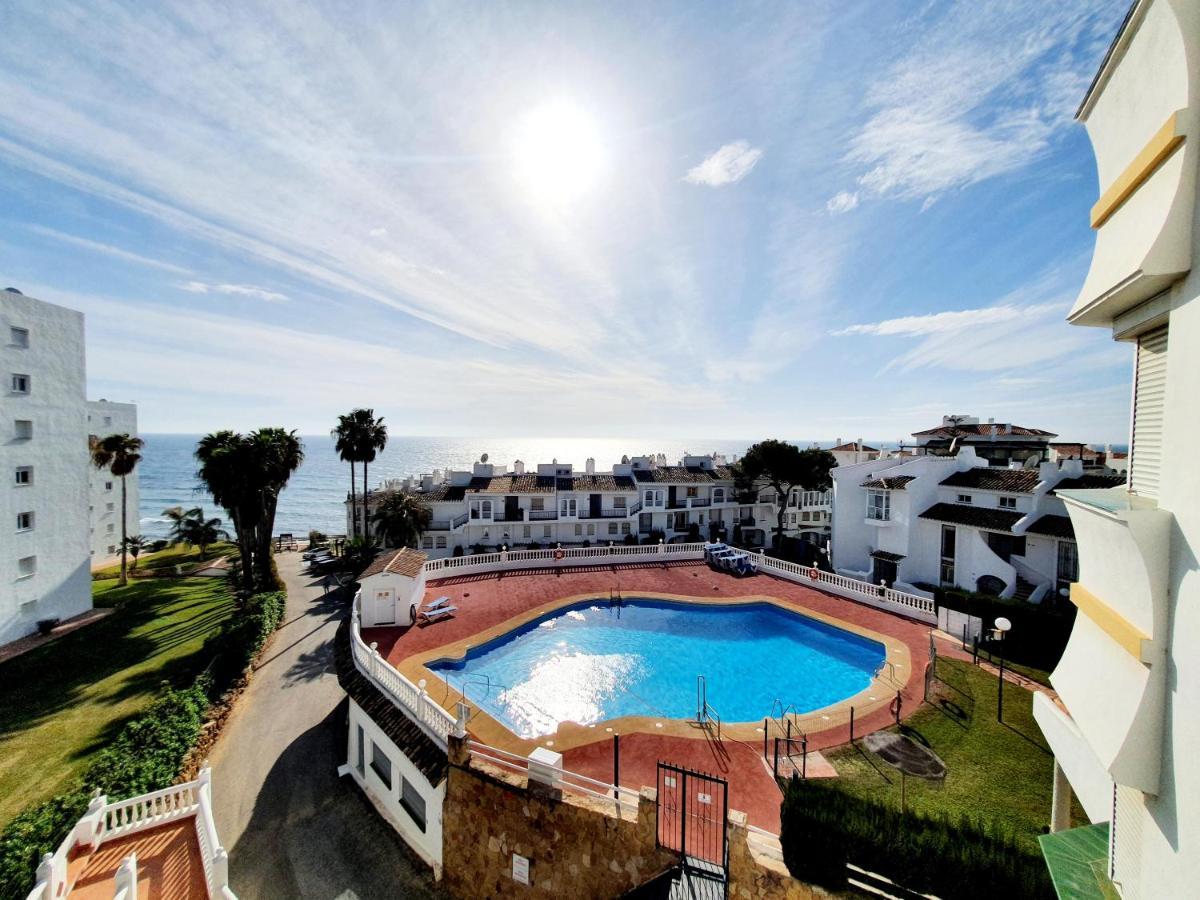 Cozy Apartment On The Beach Sitio de Calahonda Exterior foto